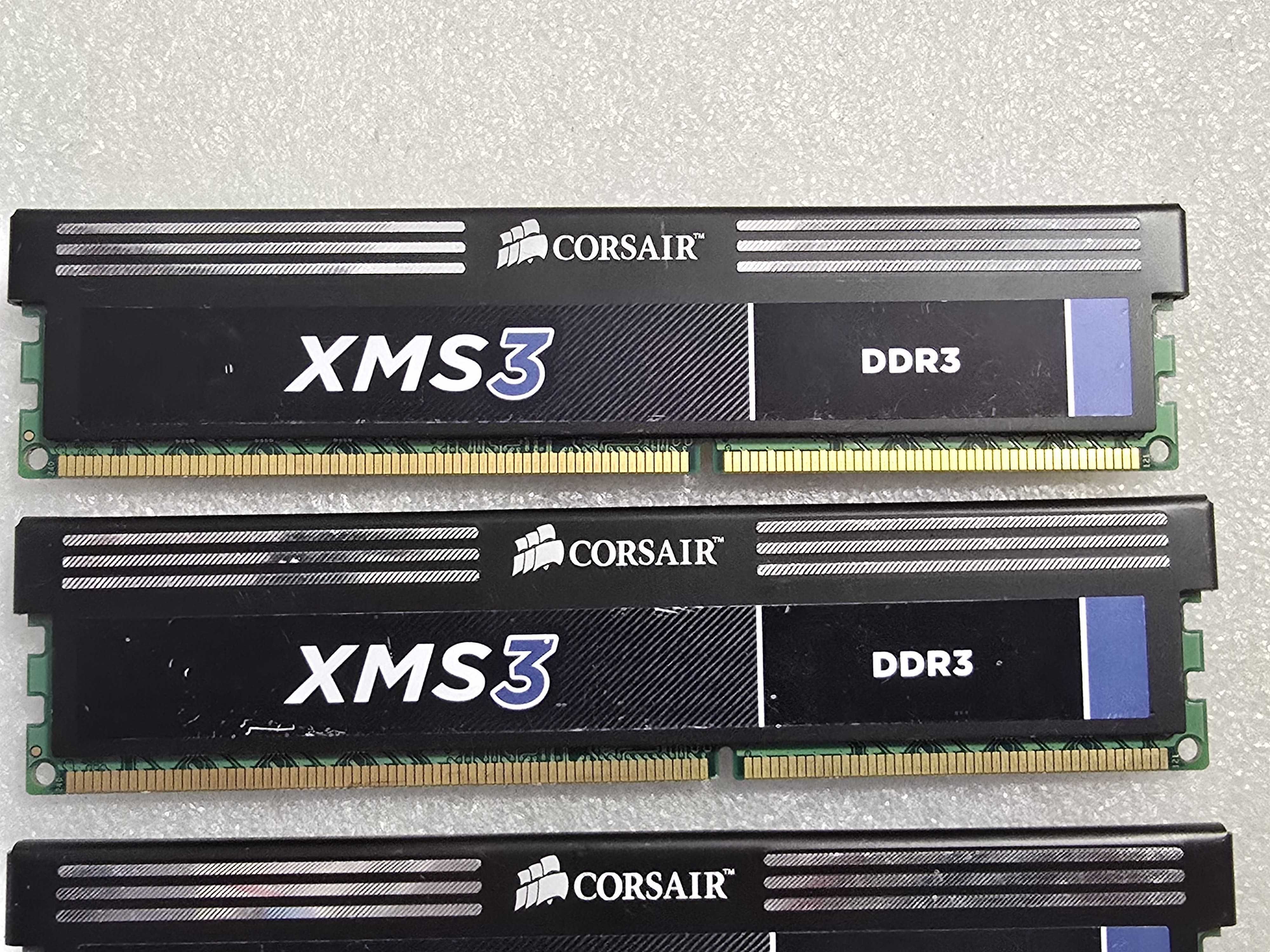 Kit memorie RAM desktop Corsair 8GB (2x4GB) DDR3 1600 MHz