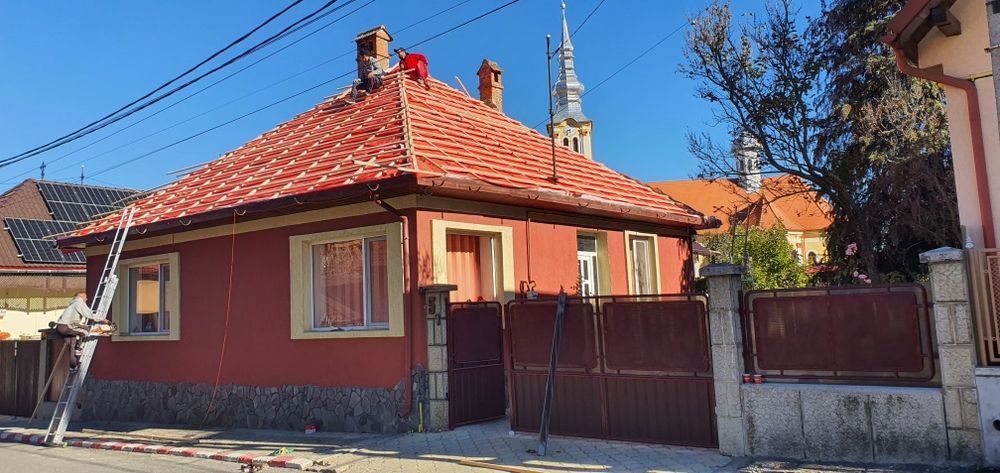 Reparați acoperișuri