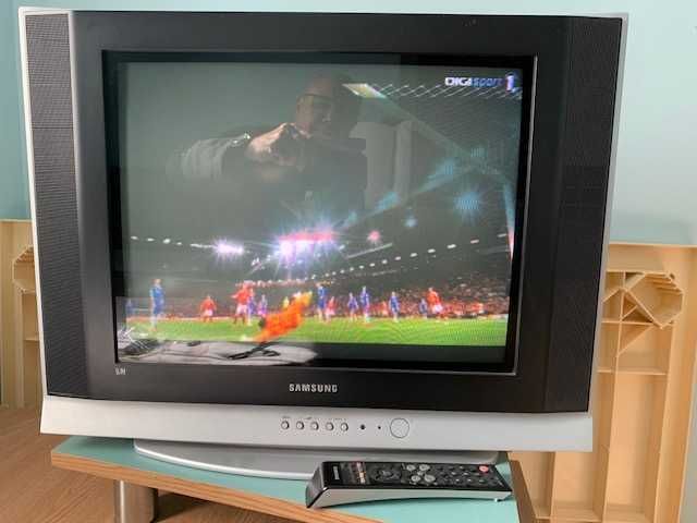 TV Samsung in stare foarte buna