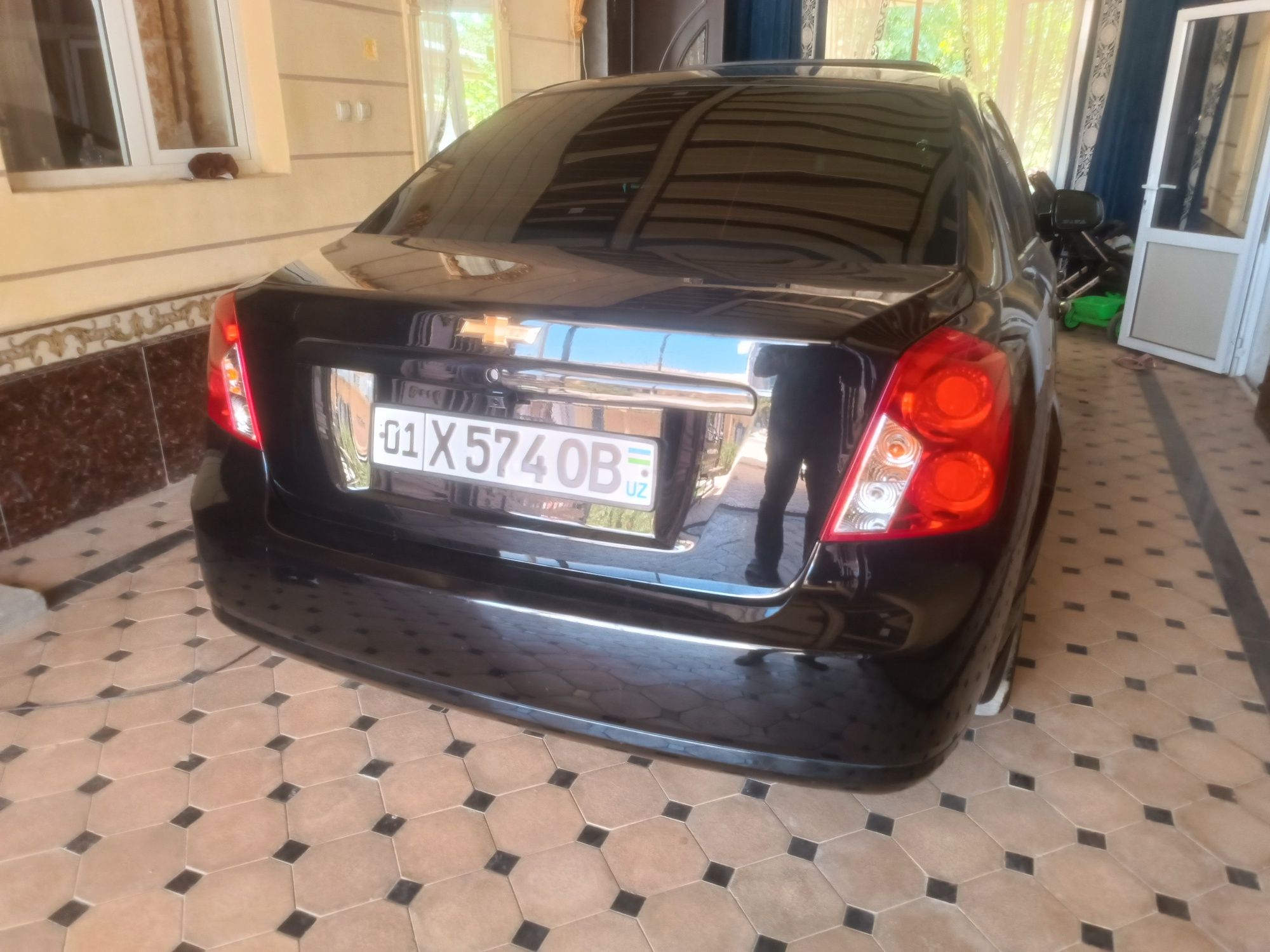 2 ta qora gentra bor