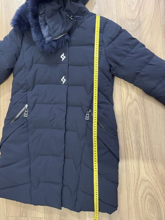 Geaca iarna cu gluga (blana detasabila)