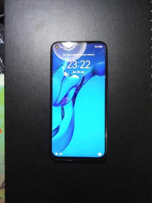 Huawei P40 Lite – telefon nou, complet funcțional