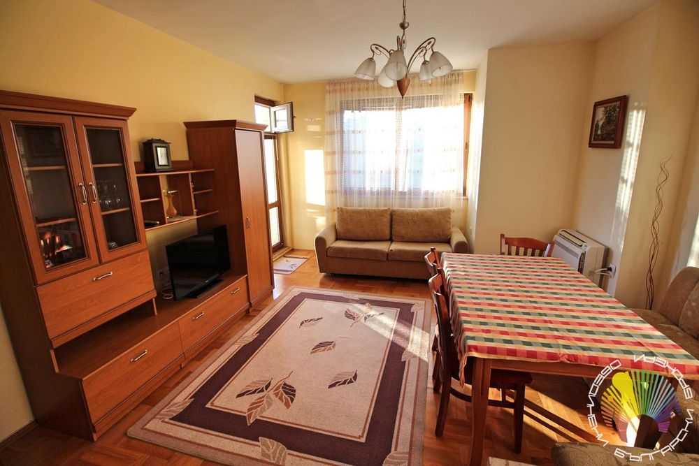 Дава се под наем Двустаен апартамент в Бургас, Център - 60 кв.м за 408 € - Снимка #4