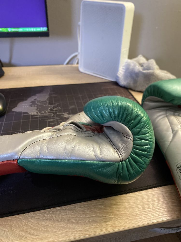 Manusi de box El cucuy
