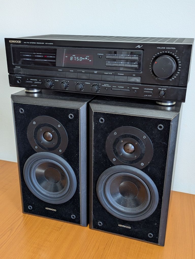 Boxe hi-fi Kenwood LS200G si amplificator Kenwood KR- A4010