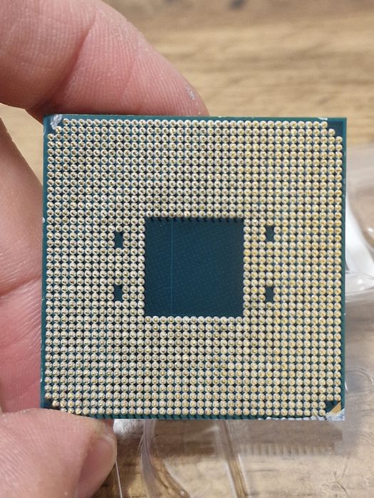 Procesor Ryzen 7 5800X3d Am4