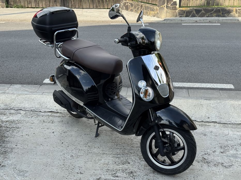 Scuter Baotian/Vespa 49 CC