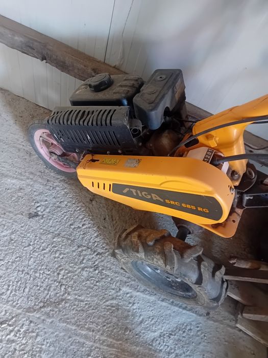 Motocultor Stiga +2 freze,2 trotinete electrice
