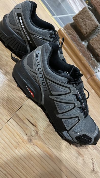 Salomon SpeedCross 4