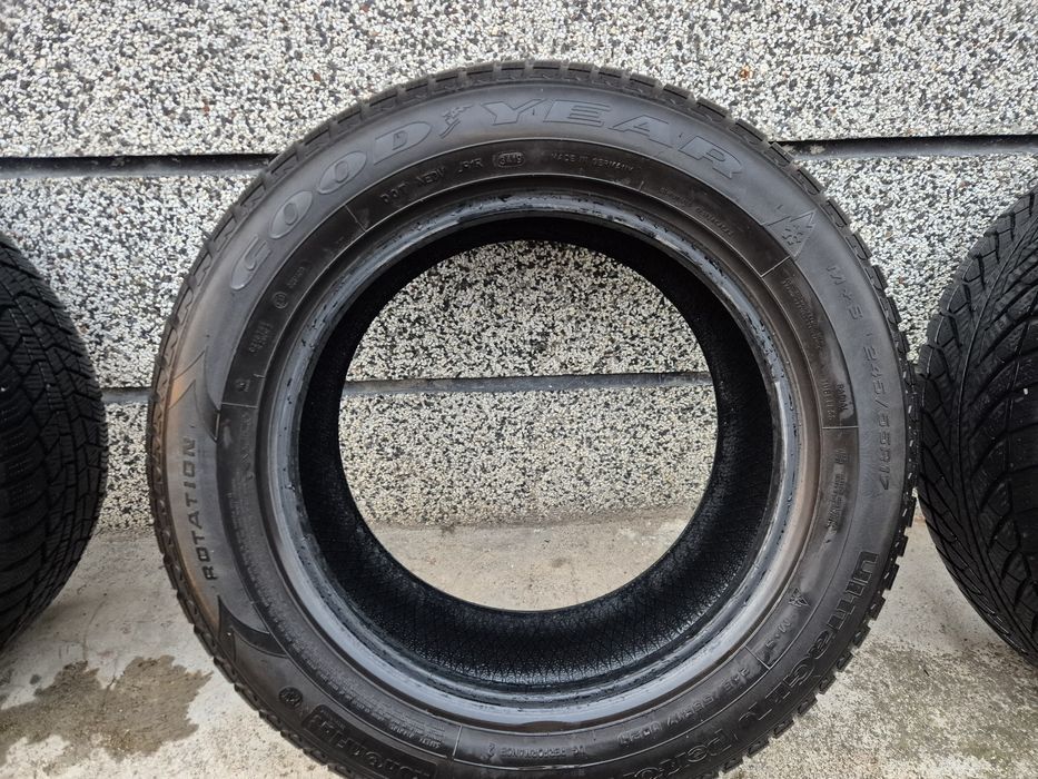 Зимни гуми Goodyear 245/55/17 runflat