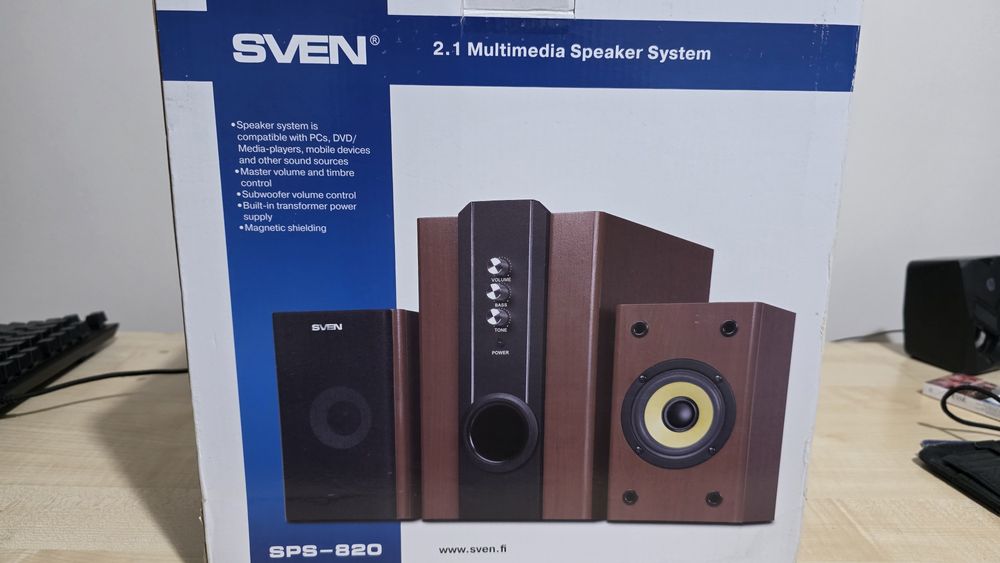 Колонки 2.1 с сабвуфером Sven SPS-820