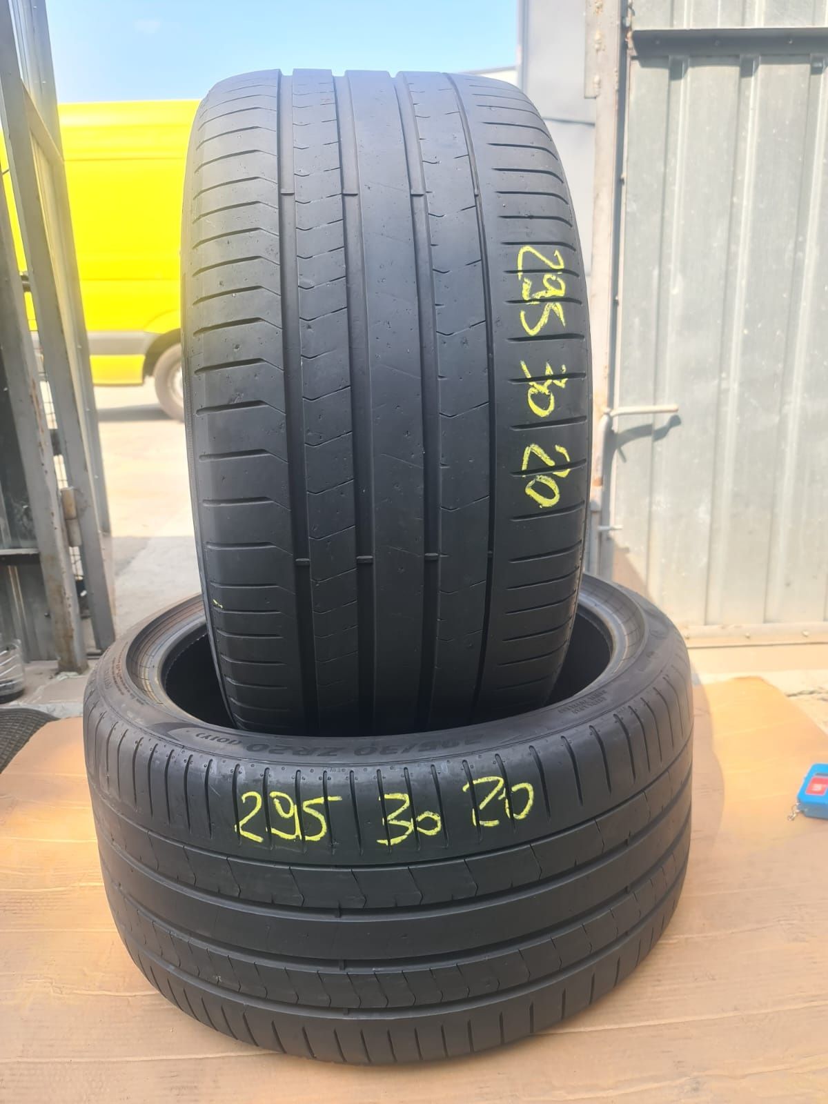 Cauciucuri vară 295/30/20 PIRELLI ZR 20