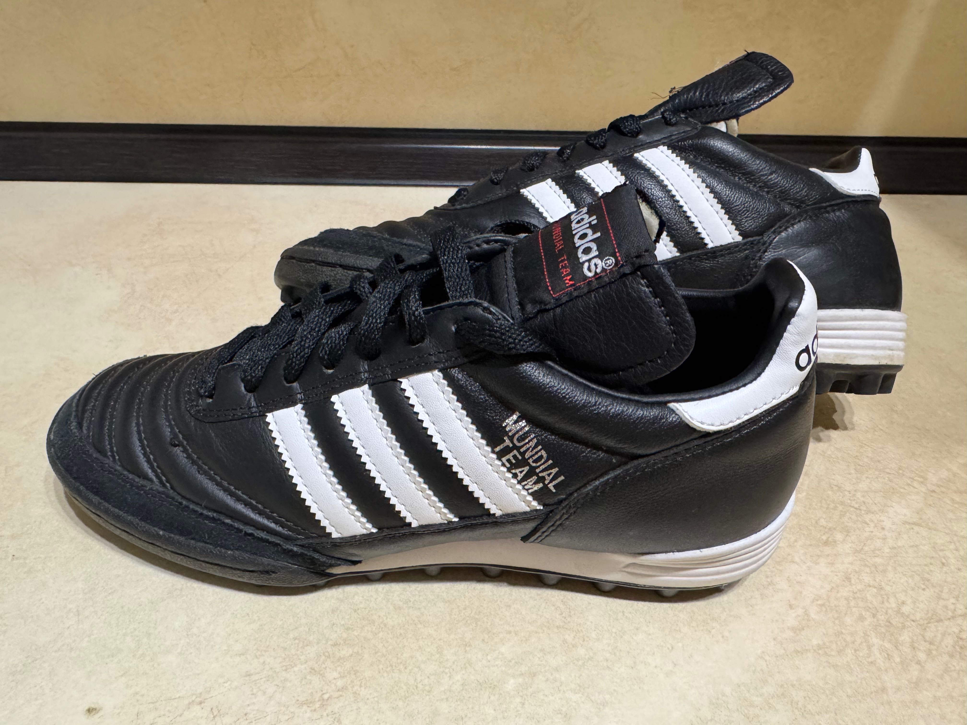 Adidas MUNDIAL Team Soccer Shoes.