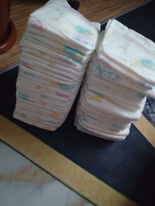 Памперсы детские 3-5 кг