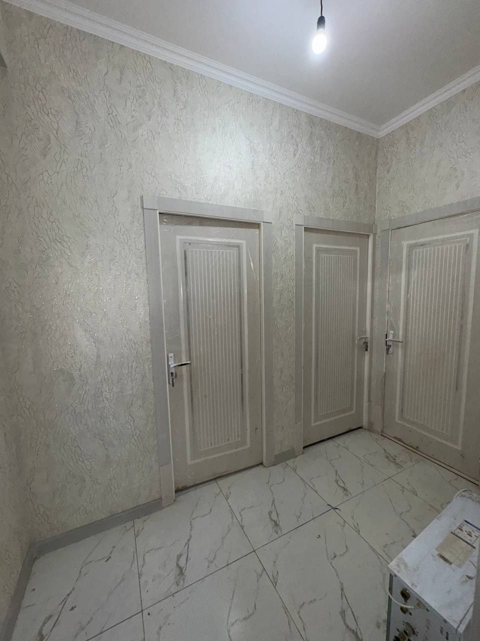 Срочно продается 1 комнатная квартира новостройка бектемир хокимият
