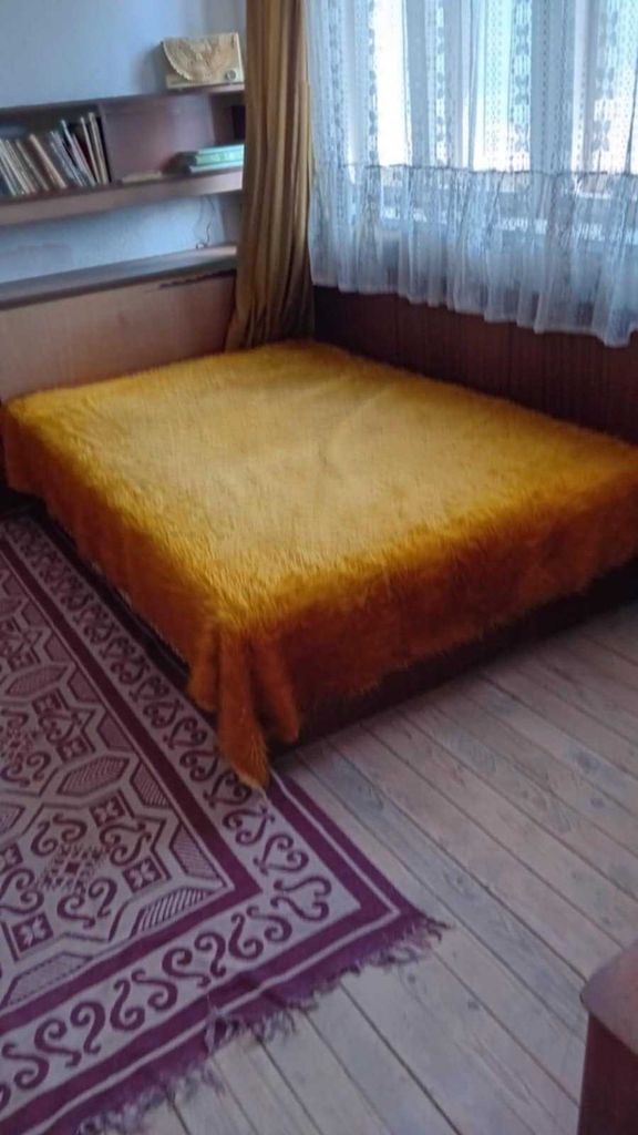 Продава се Тристаен апартамент в Смолян, Стар център - 104 кв.м за 481 €/кв.м - Снимка #2