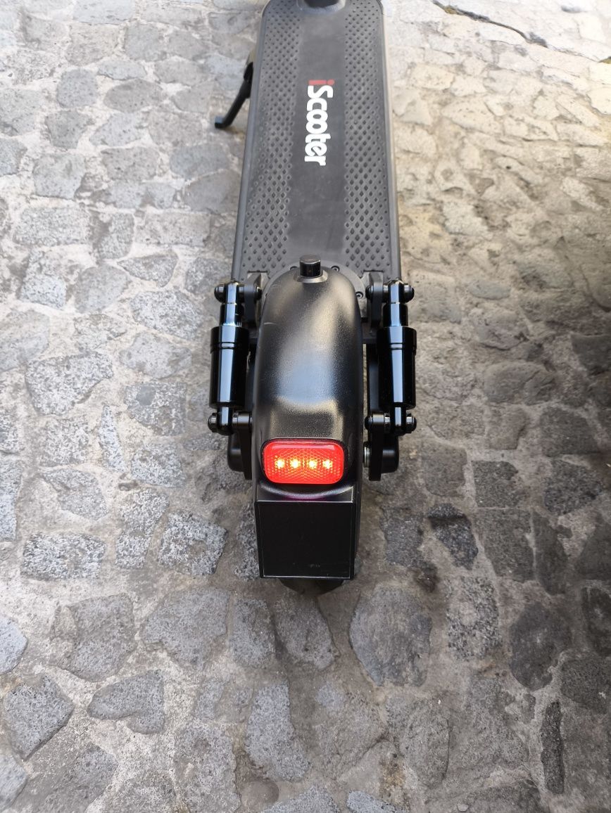 Електрическа тротинетка iScooter i10 max