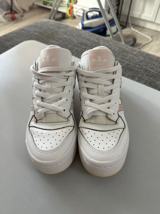 Adidas originals forum low, mărimea 38,5