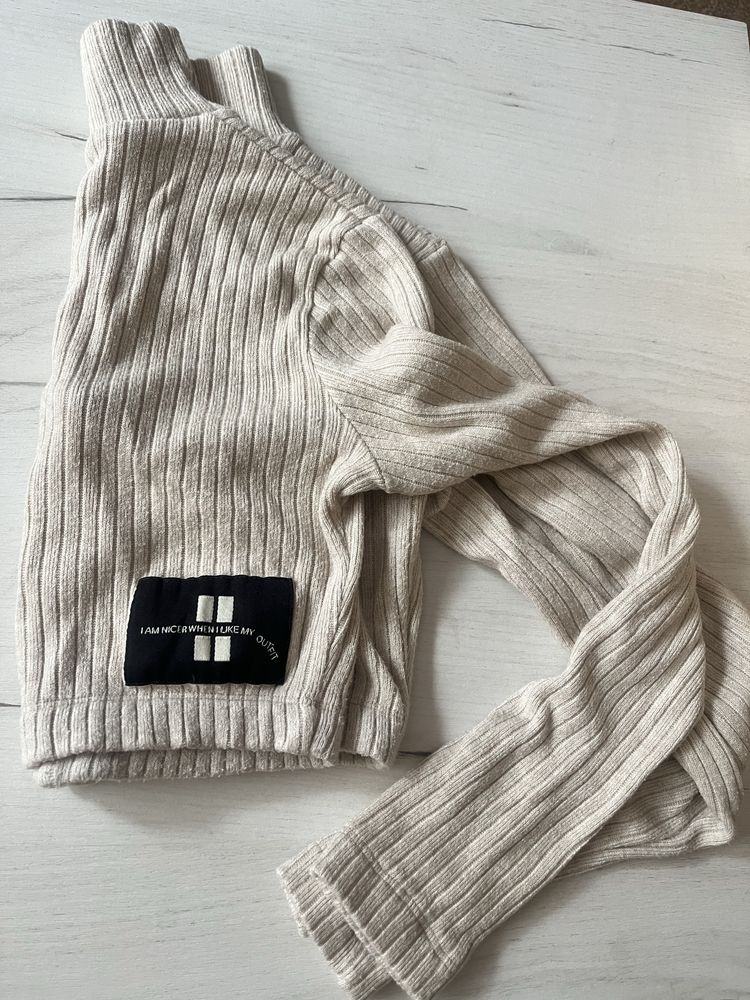 Дрехи на марката Pause Jeans и Negative Wear