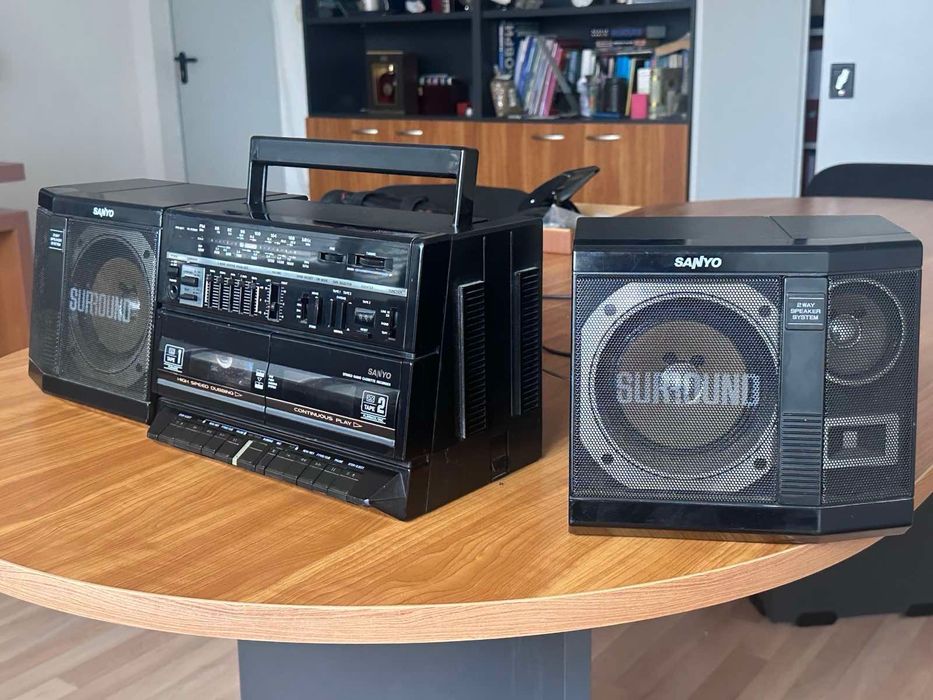 sanyo m803 SR радио касетофон