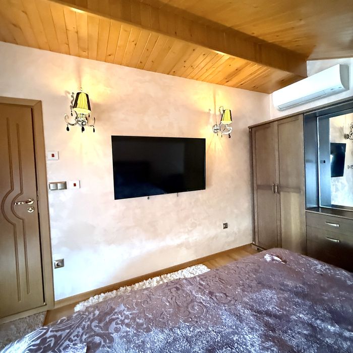 Луксозна къща под наем близо до Велико Търново