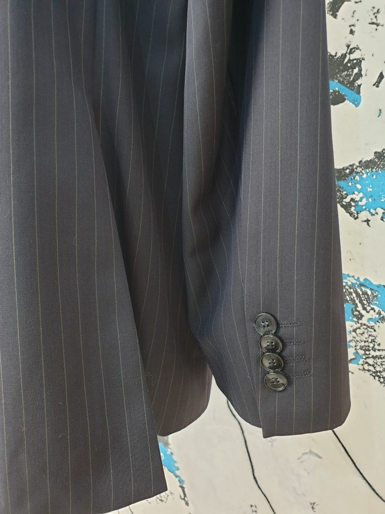 Sacou Hugo Boss,stare foarte buna,54