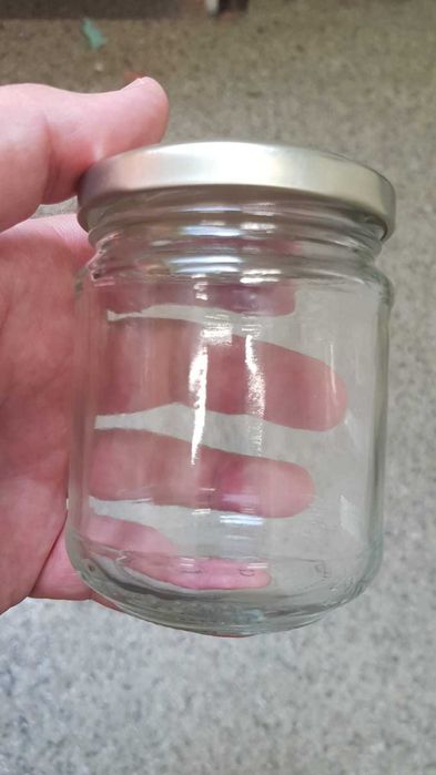 Vand sticle si borcane sticla, doar la palet. Import. Cuplaj TIR.