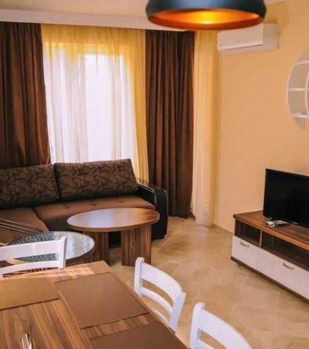 Дава се под наем Двустаен апартамент в Пловдив, Младежки Хълм - 60 кв.м за 255 € - Снимка #1