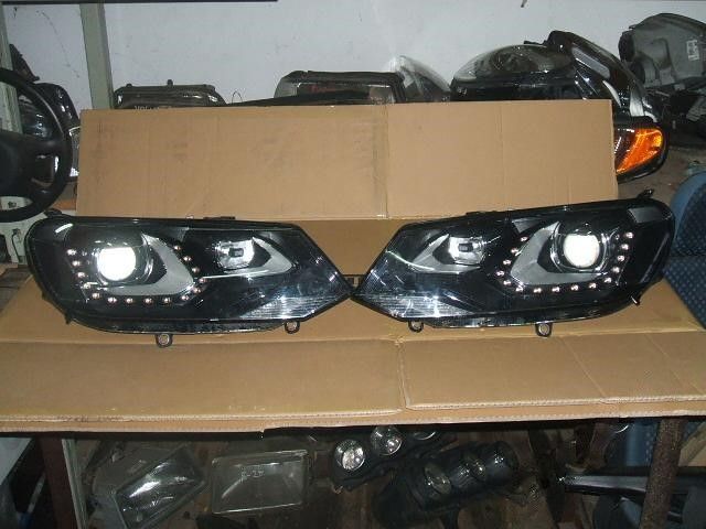 Vw Touareg 7P far b-ixenon stanga dreapta faruri xenon led adaptiv