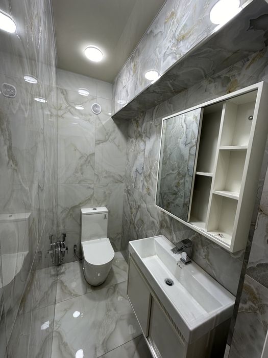 ул. Ш. Рашидова (метро Космонавты) 3/8/9  Спецплан 114 кв.м