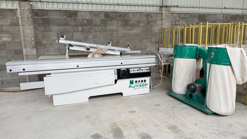 Форматно раскроечный станок