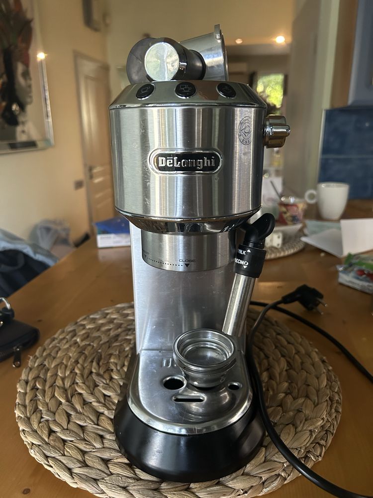 Кафемашина Delonghi