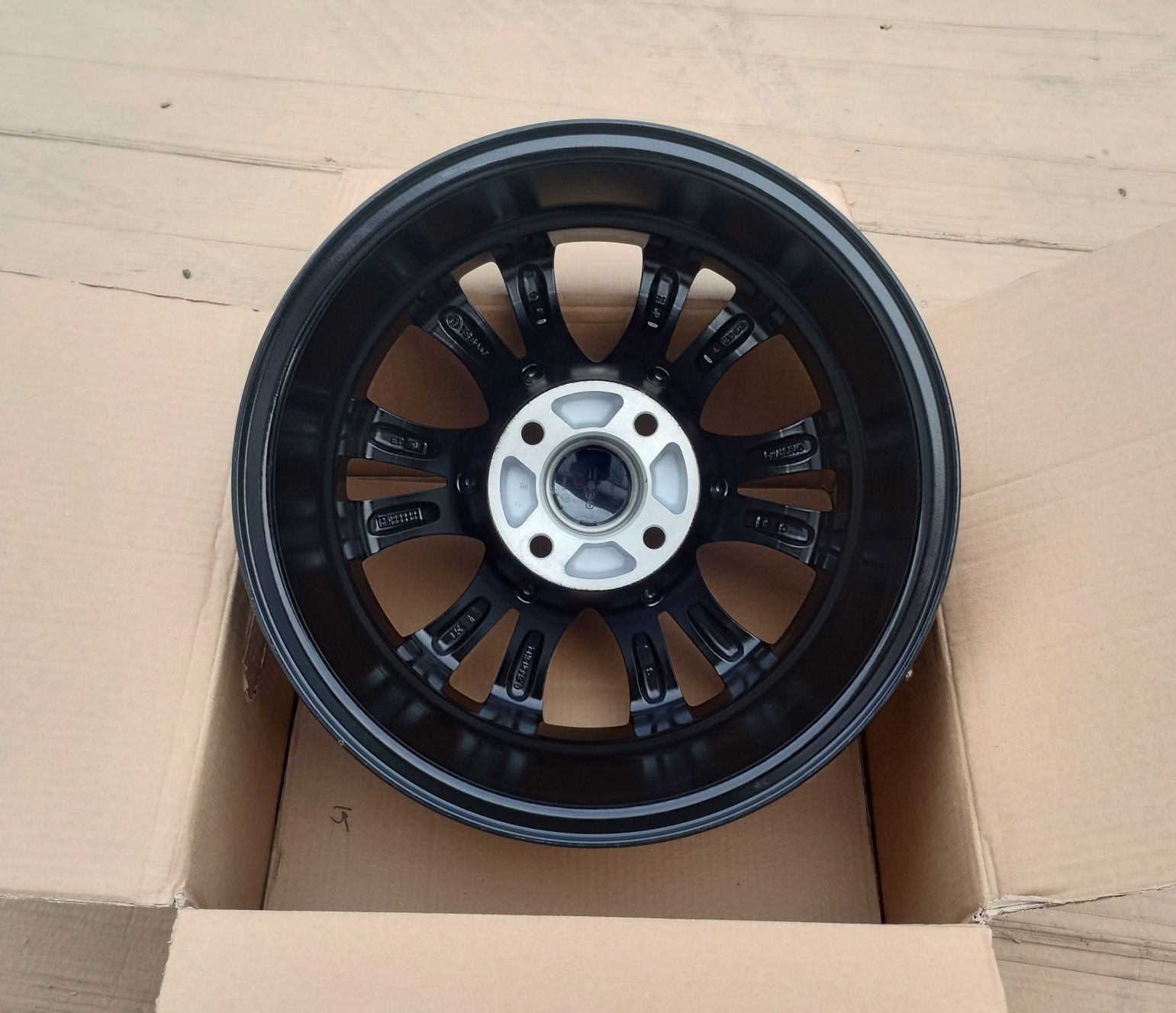 Jante 15 Ford Fiesta B-Max Ecosport  Ka Focus Fusion  4 x 108 R15