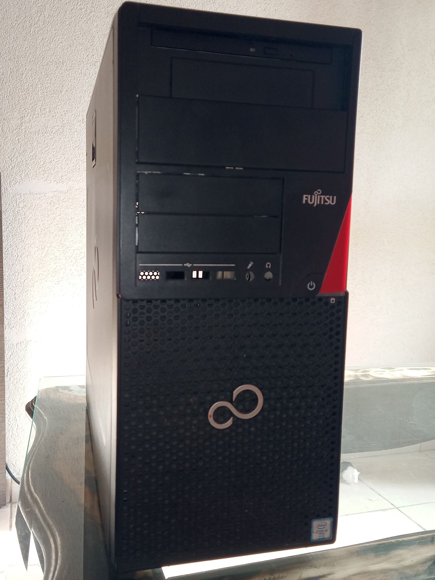Кутия за компютър FUJITSU