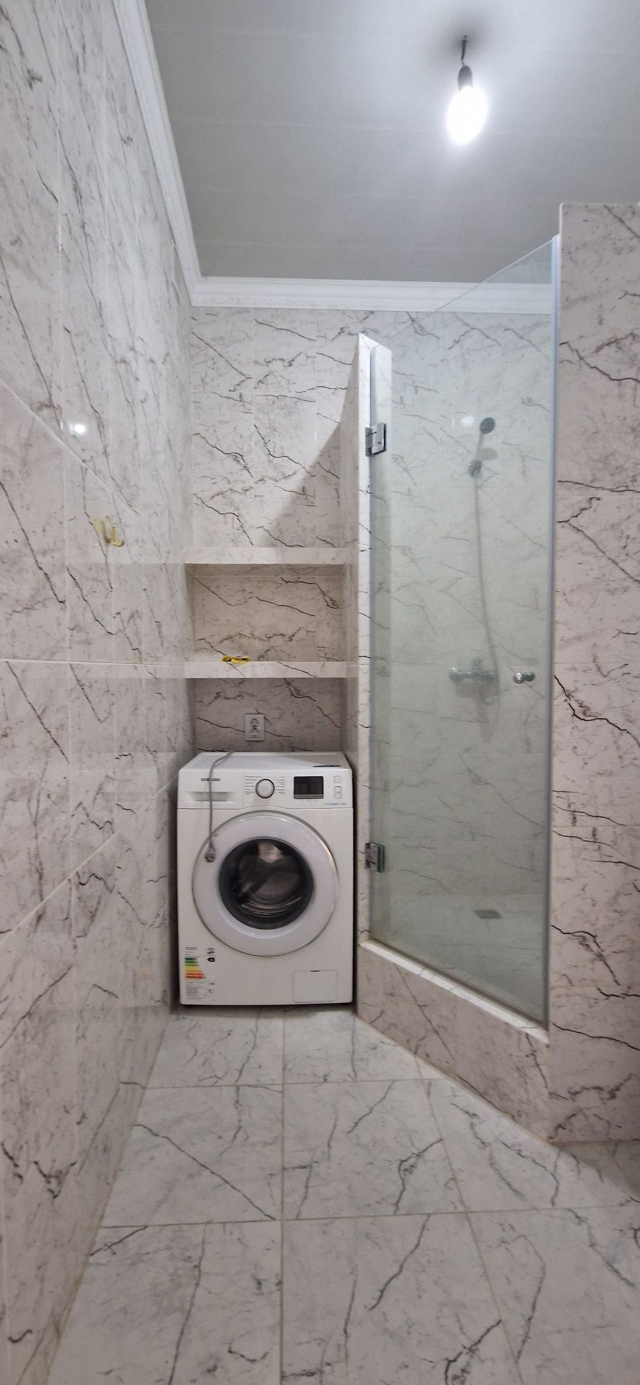 Продам 2кв 72 квм жк Альтаир