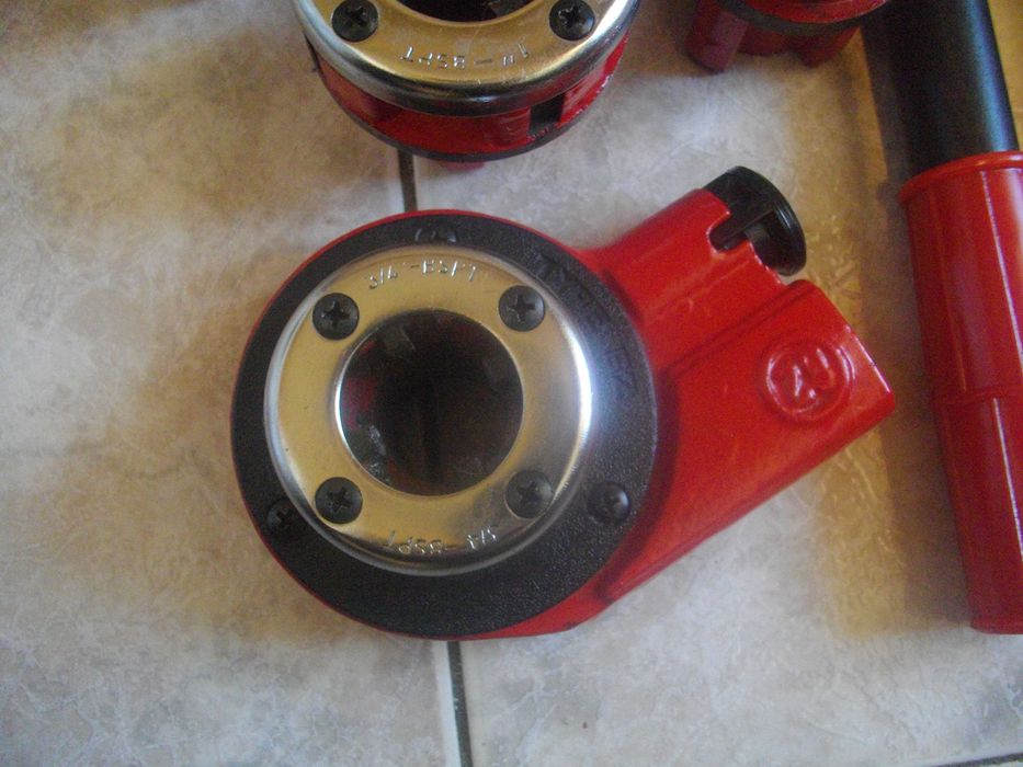 Немска Профи Ръчна Винтонарезка-Винторезка с 5 Глави-3/8-1 1/4-Type 62