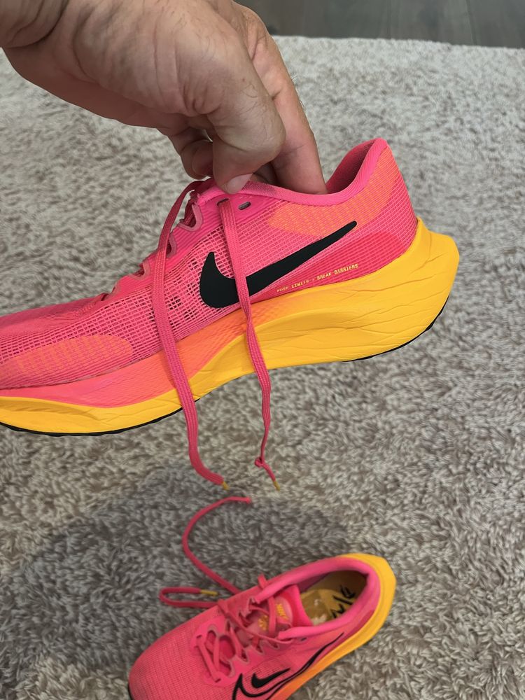 Nike Zoom Fly 5-оригинални дсмски маратонки