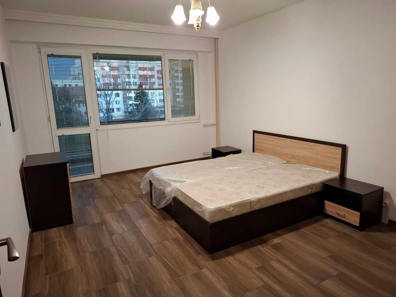Дава се под наем Четиристаен апартамент в София, Младост 2 - 88 кв.м за 867 € - Снимка #4