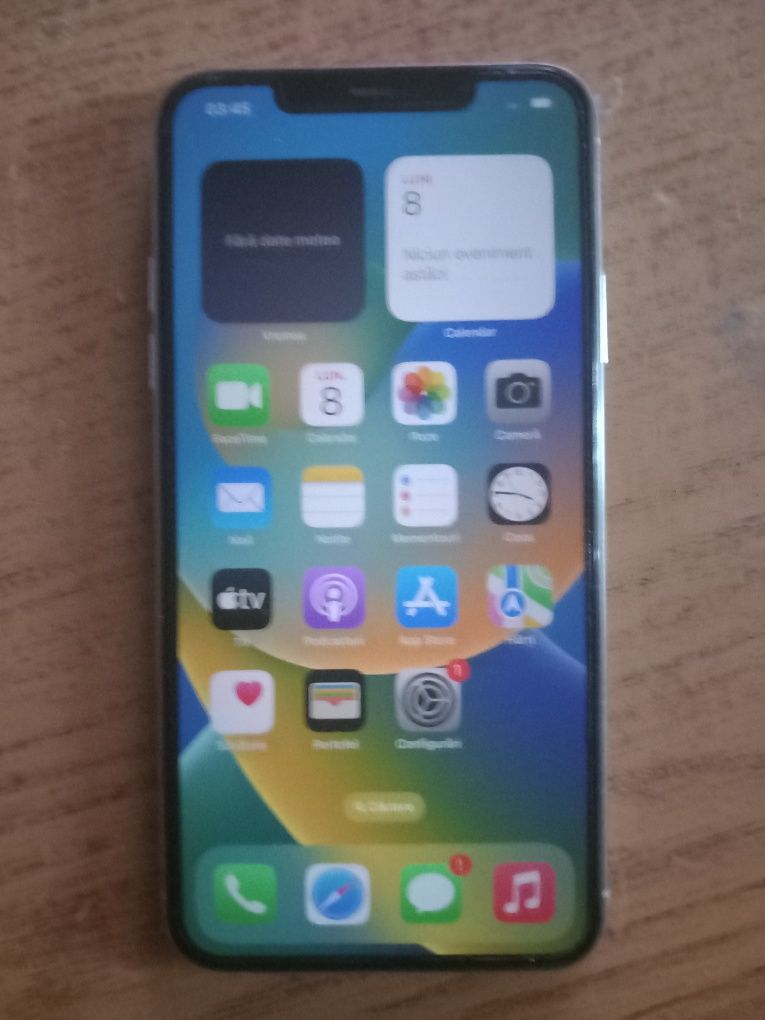 VÂND IPHONE 11 Pro Max ,Casti air pods4 noi