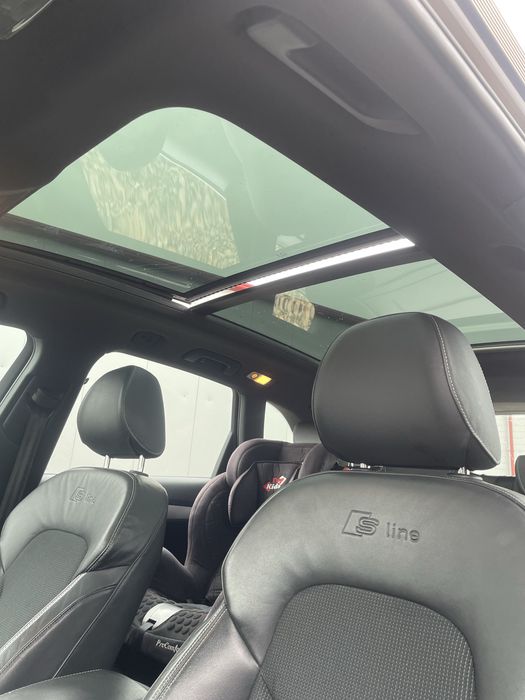 Audi Q5 , Quattro (4x4)S-Line , Model 2017