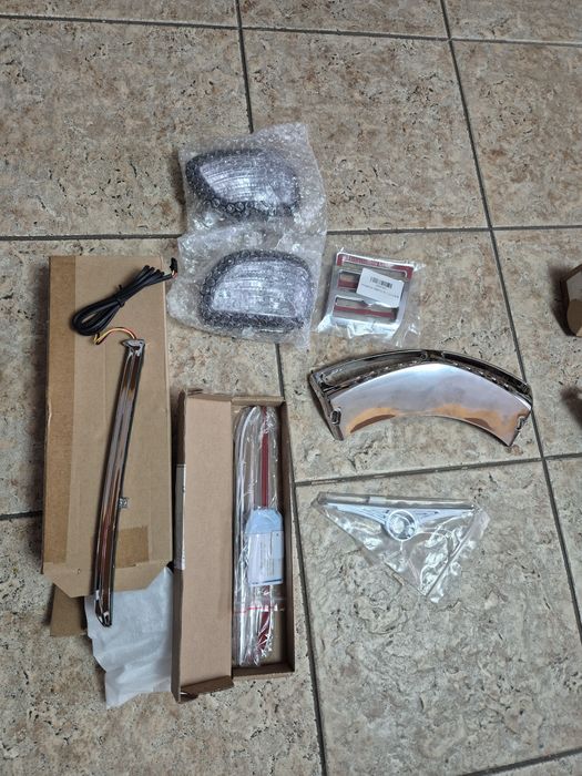 Vand piese Harley Davidson , Honda , Suzuki