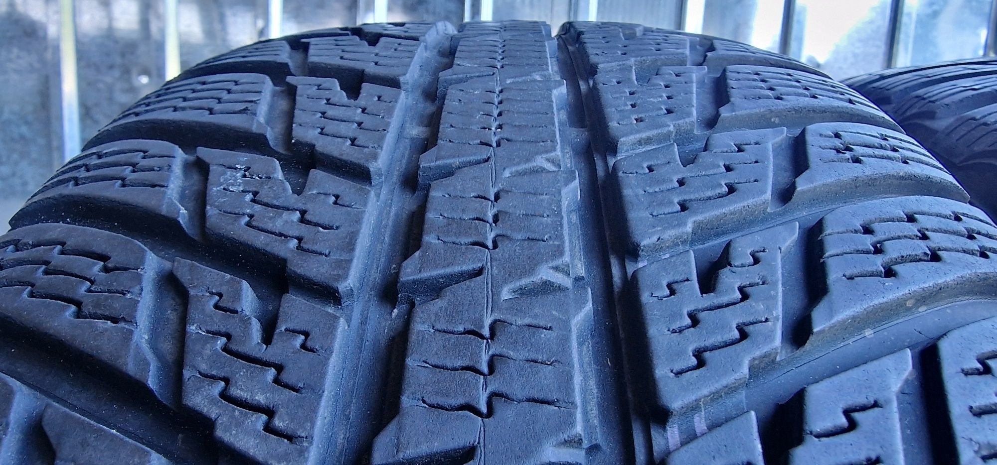 225/55 R18 - 4 anvelope - Nokian - M+S - iarna - 7.35 mm !