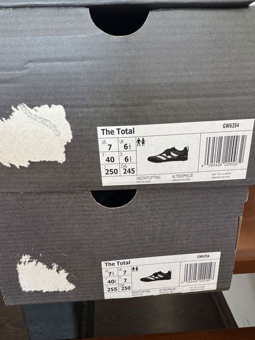 Adidași, ADIDAS The Total,Unisex