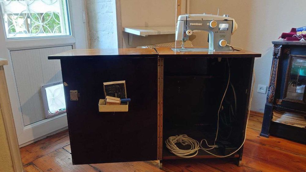 Швейная машина Veritas с электрическим приводом