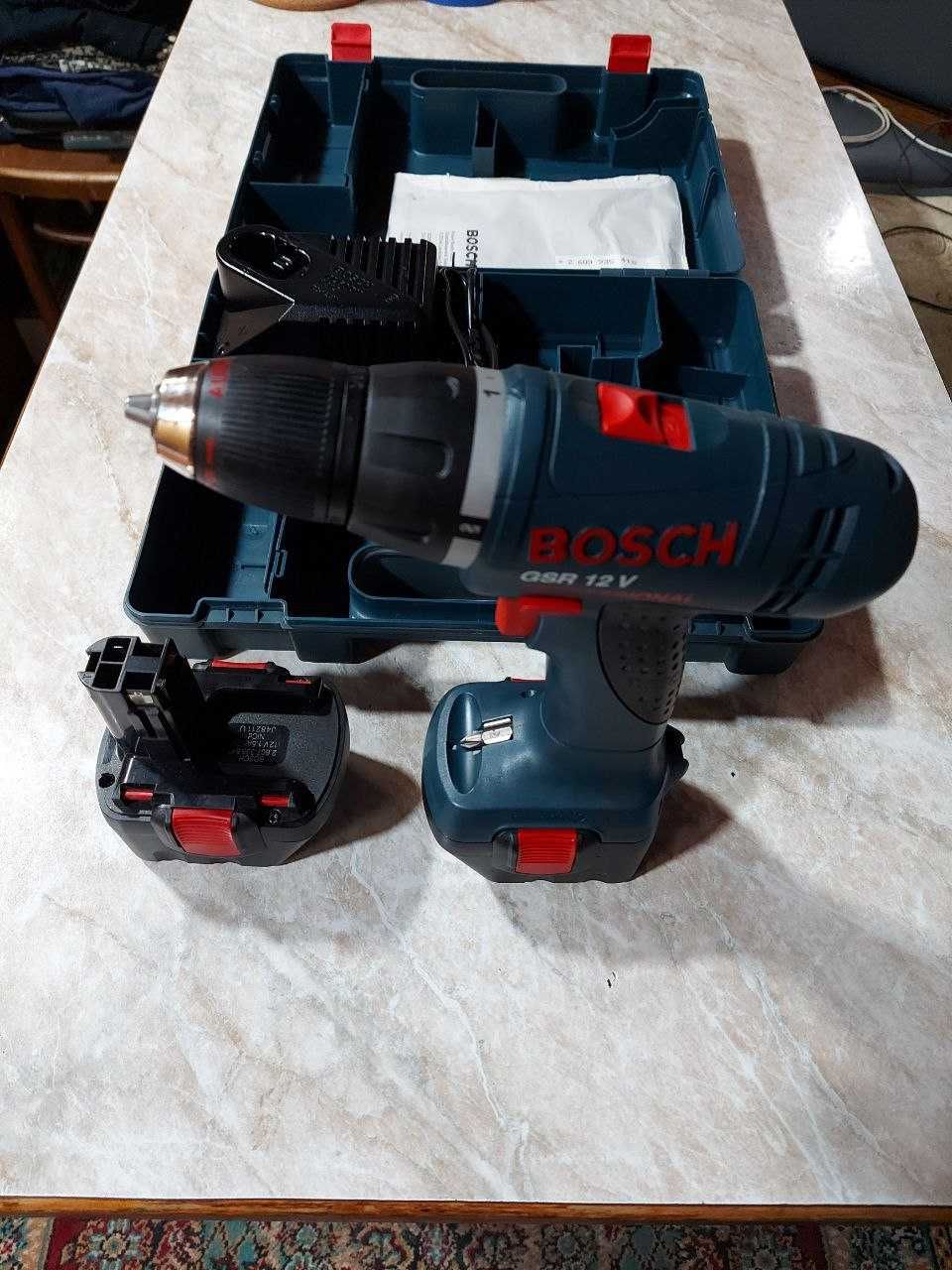 Аккумуляторная дрель-шуруповерт Bosch GSR 12