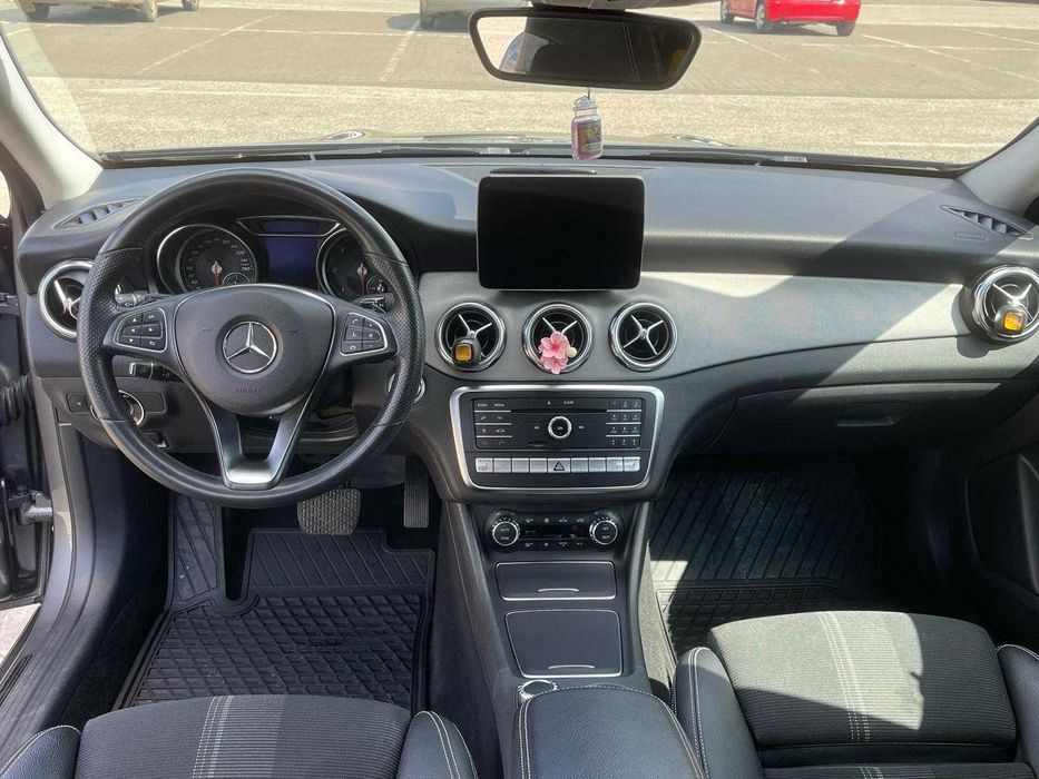 Mercedes-Benz GLA 220 4MATIC