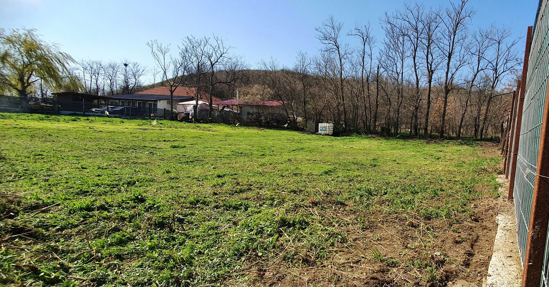 Teren intravilan în comuna Vadu Pasii