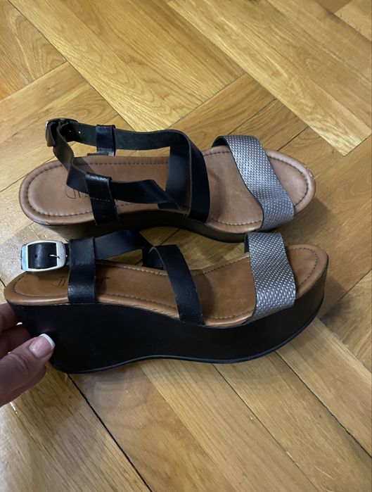 Сандали, чехли и обувки - номер 38, 39 , 40