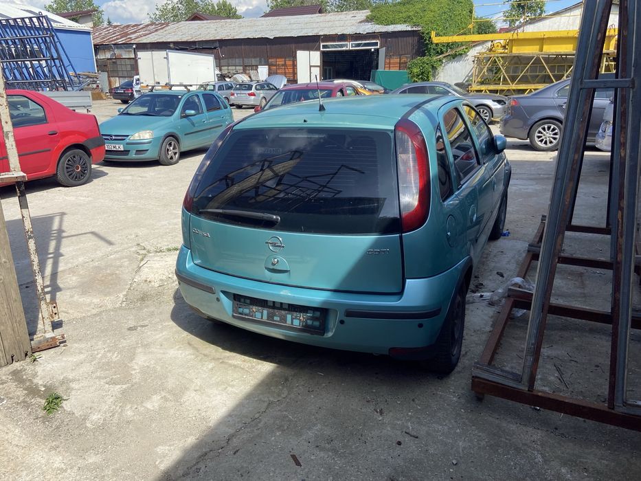 Opel corsa 1.3 2004 verde