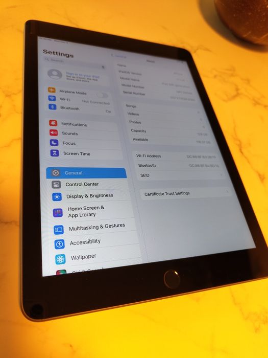 iPad 6 128Gb Impecabil cu incarcator